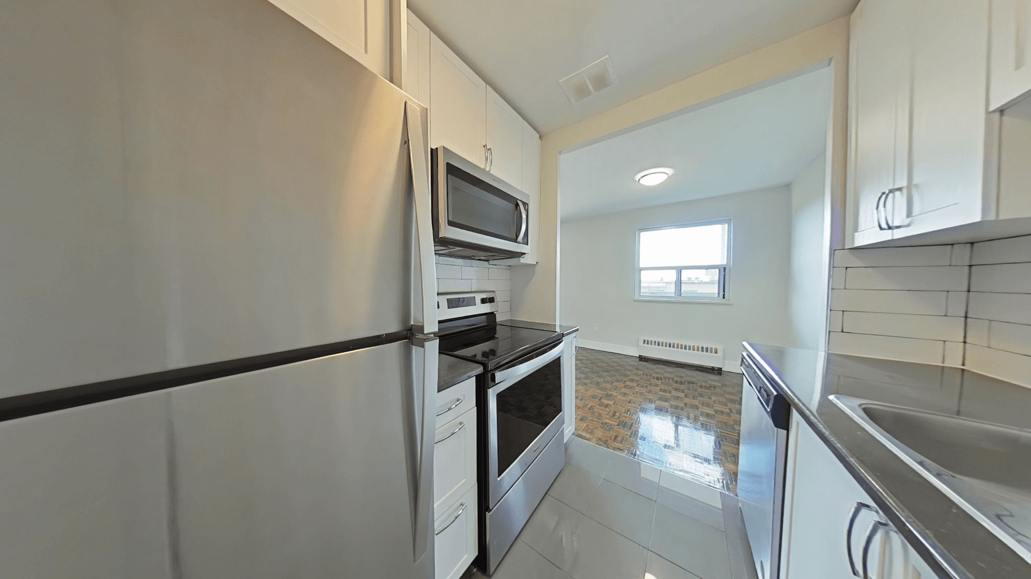 2 Bedroom Apartment for Rent - 49 McMurchy Ave N, Brampton, ON 3