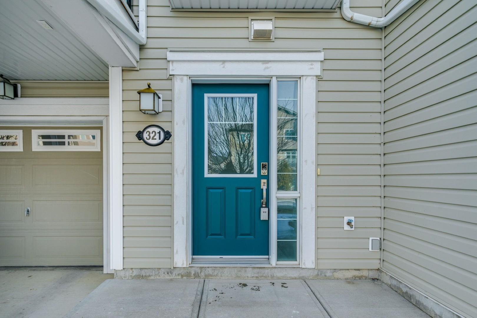 2 Bedroom Townhouse for Rent - 321 Windstone Gardens Sw, Airdrie, AB 3