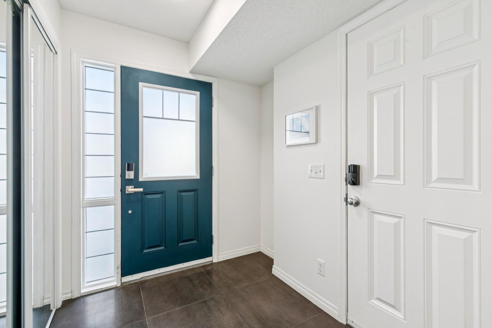 2 Bedroom Townhouse for Rent - 321 Windstone Gardens Sw, Airdrie, AB 5