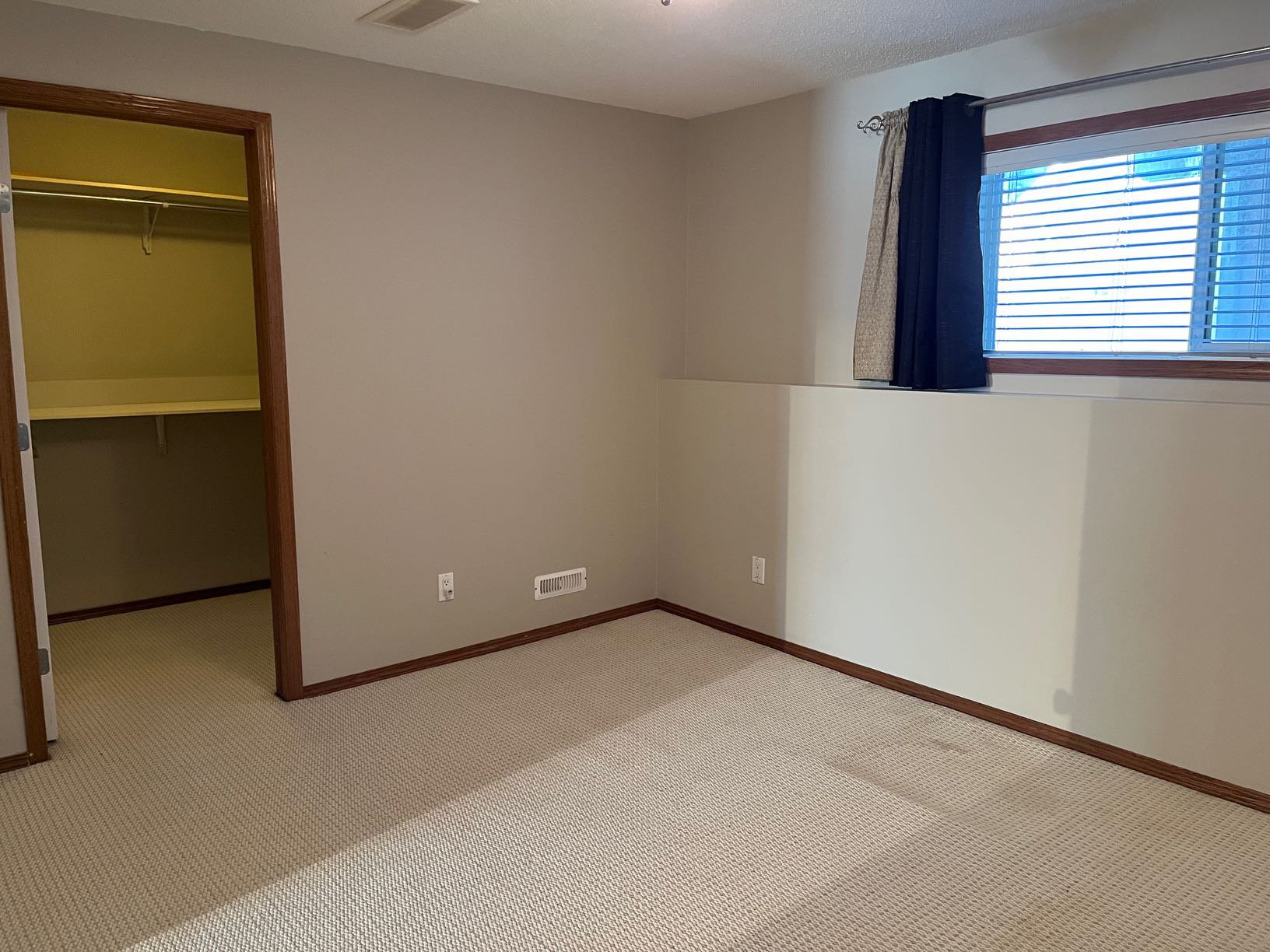 3 Bedroom Apartment for Rent - 12 Avery Street, Red Deer, AB 4