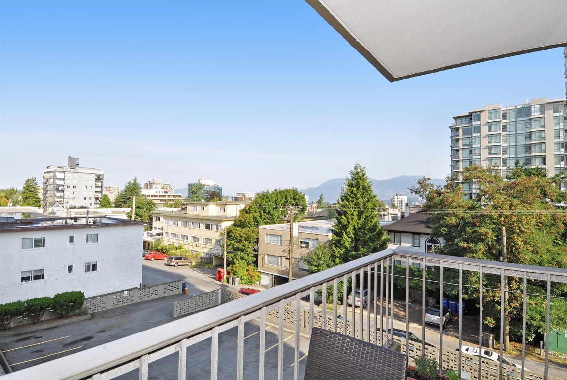 Studio Apartment for Rent - 1305 W 12th Ave, Vancouver, BC 5