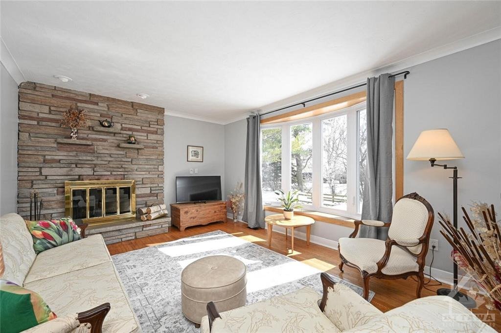 4 Bedroom House for Rent - 8053 Mitch Owens Rd, Ottawa, ON 4