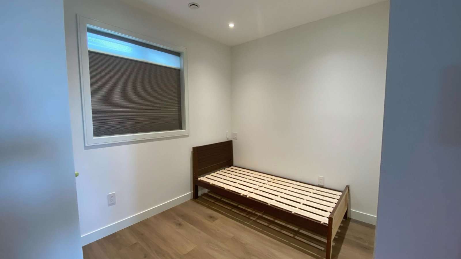 3 Bedroom House for Rent - 6321 Quebec St, Vancouver, BC 5