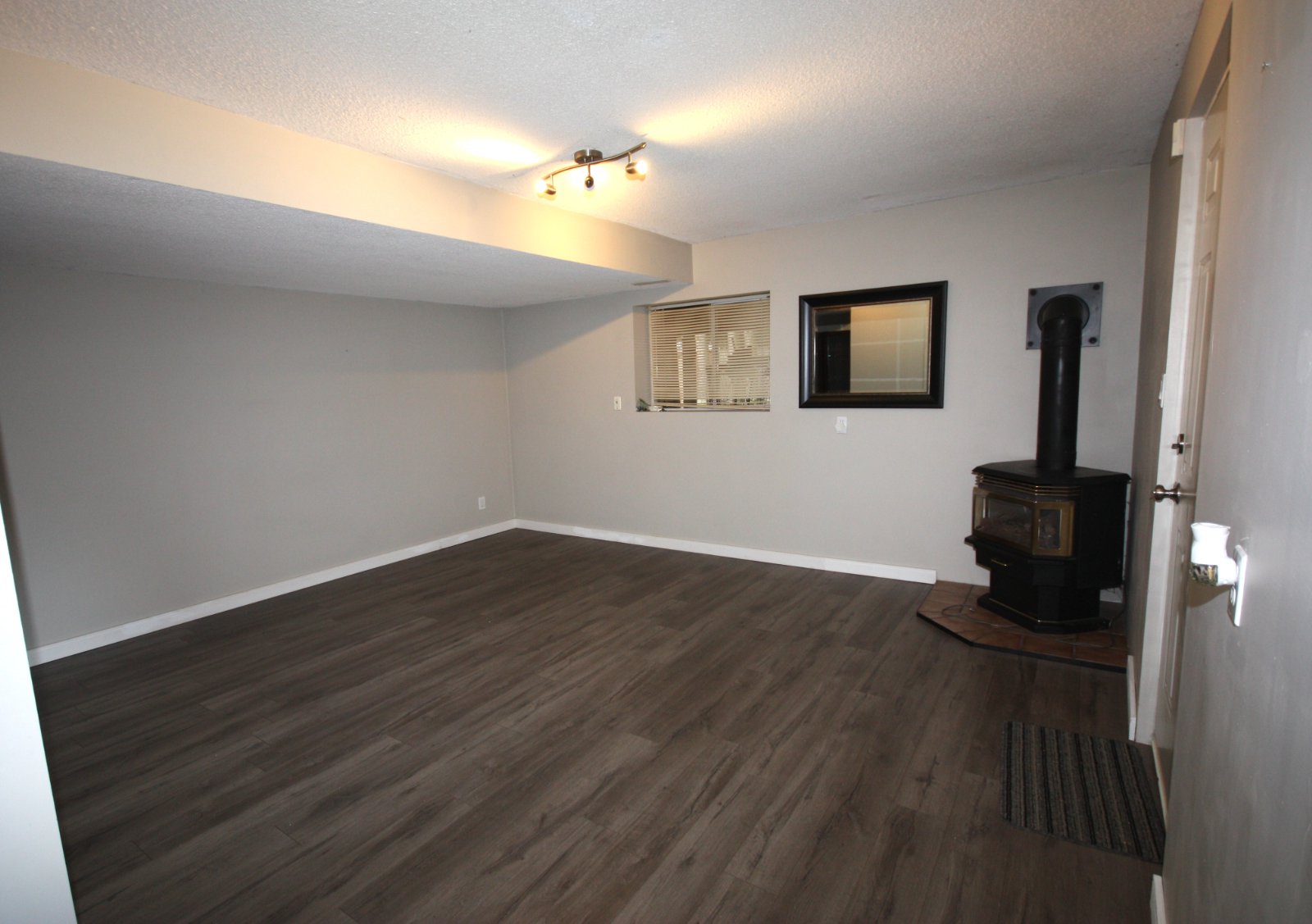 2 Bedroom Private Suite for Rent - 2973 Wembley Dr, North Vancouver District, BC 2