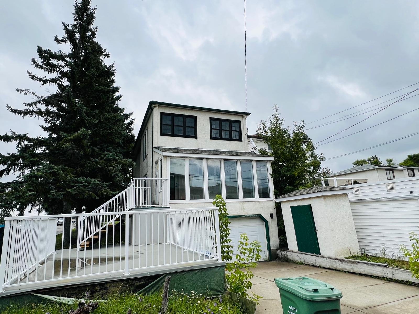 4 Bedroom House for Rent - 1501a Child Ave NE, Calgary, AB 2