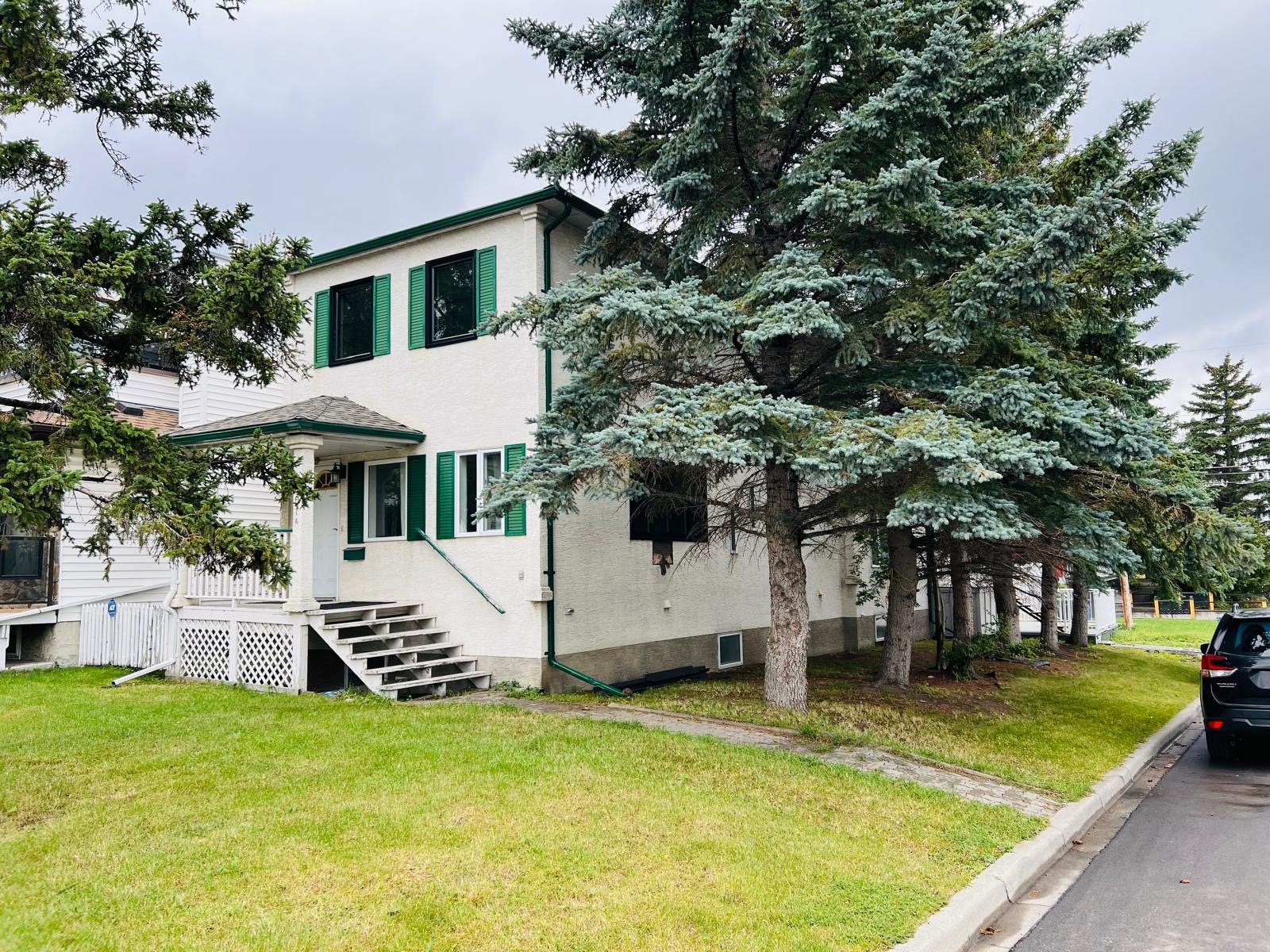 4 Bedroom House for Rent - 1501a Child Ave NE, Calgary, AB 3
