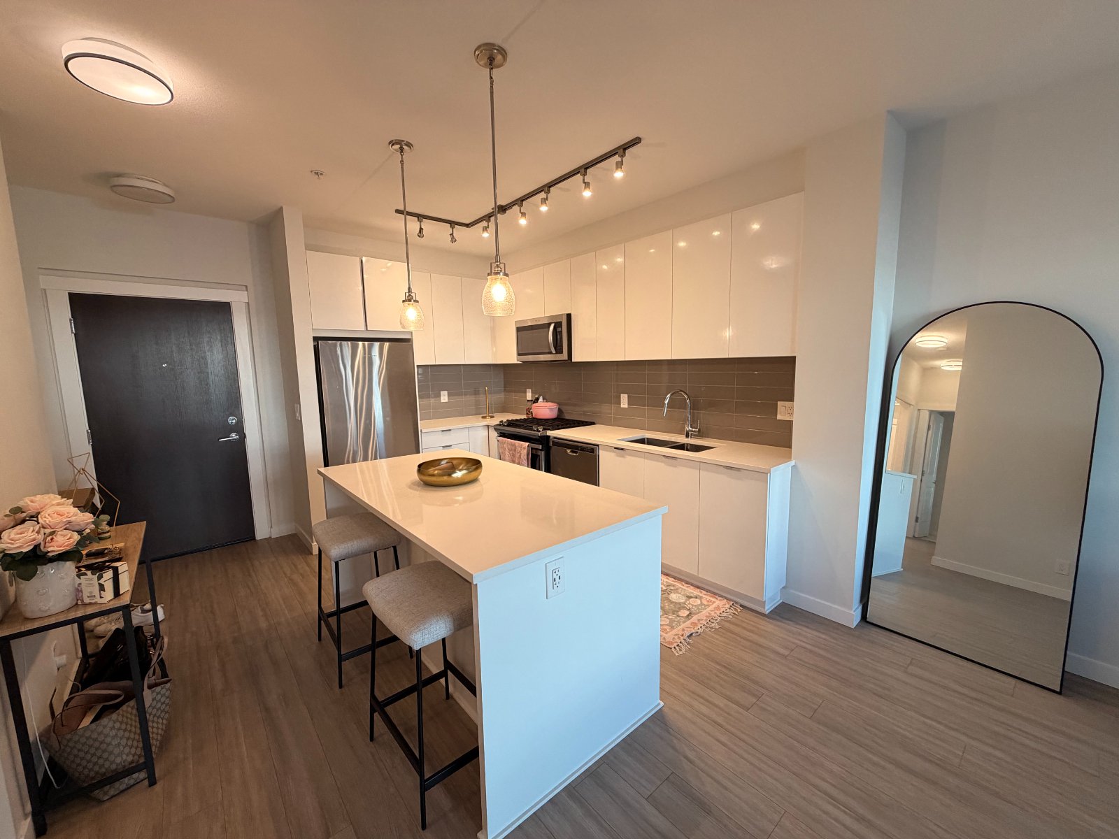 2 Bedroom Apartment for Rent - 8150 207 St, Langley, BC 4