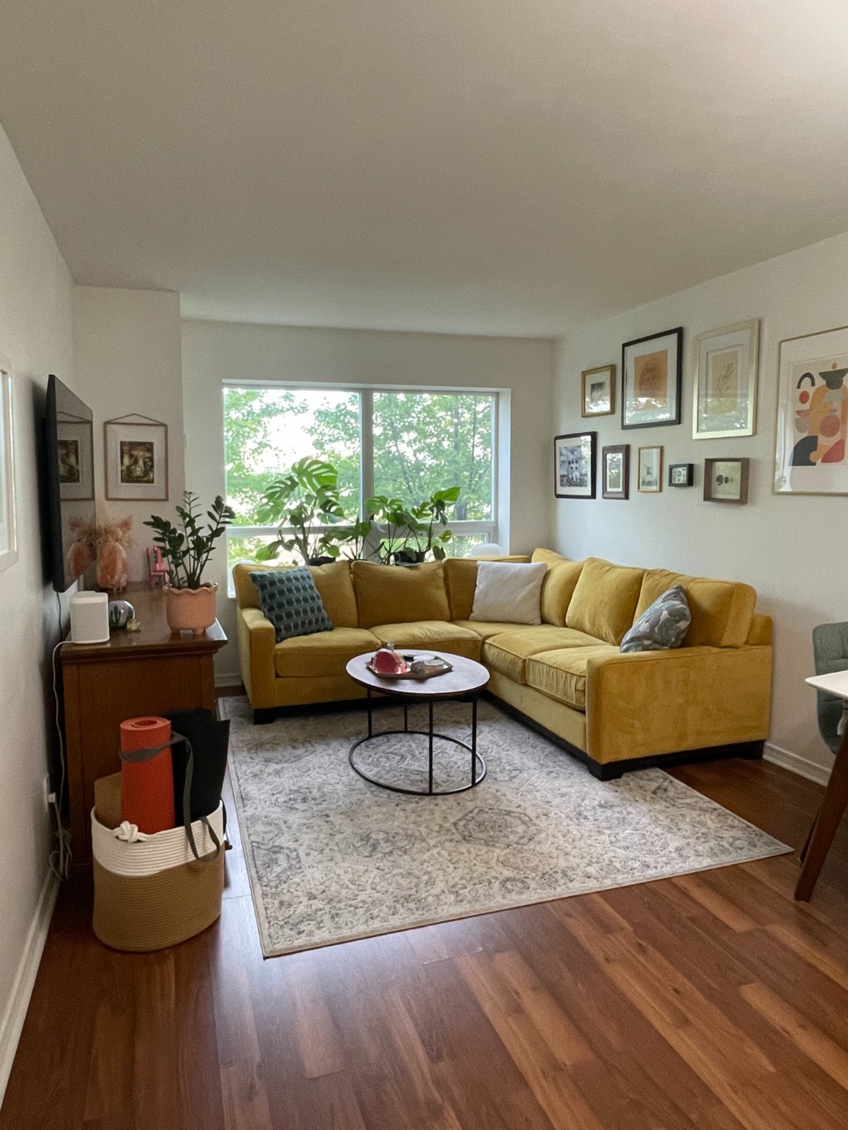 3 Bedroom Apartment for Rent - 61 Heintzman St, Toronto, ON 2