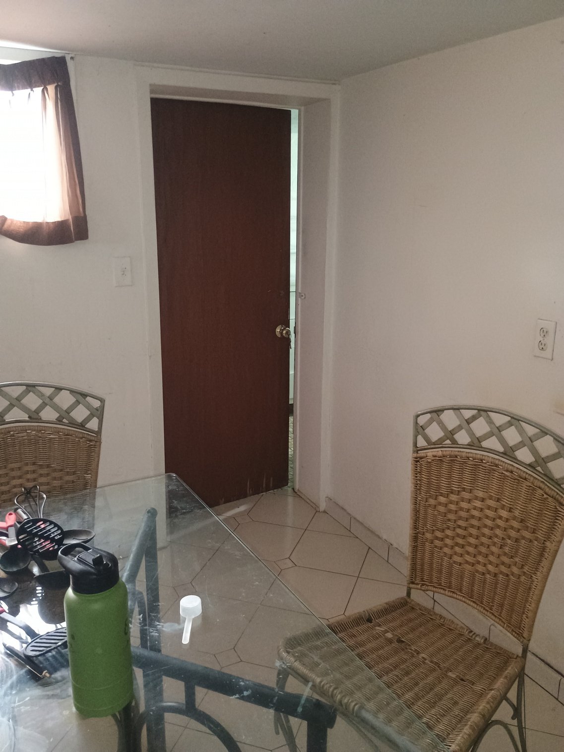 Room in House for Rent - Rustic Rd, York, ON 2