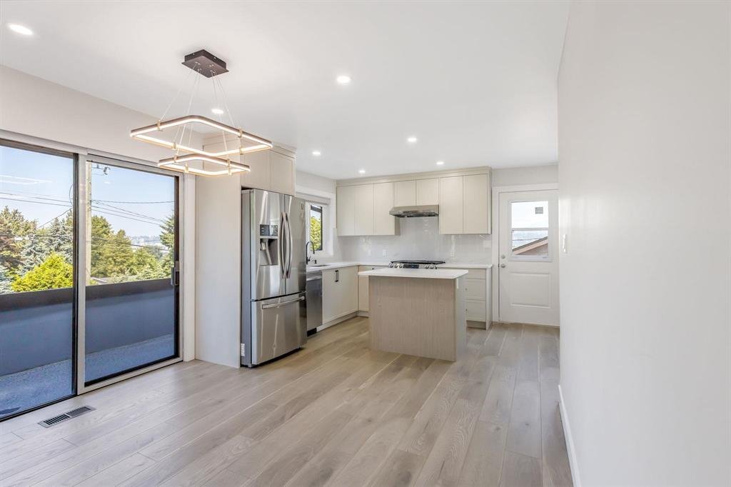 3 Bedroom Private Suite for Rent - 135 St, Surrey, BC 2