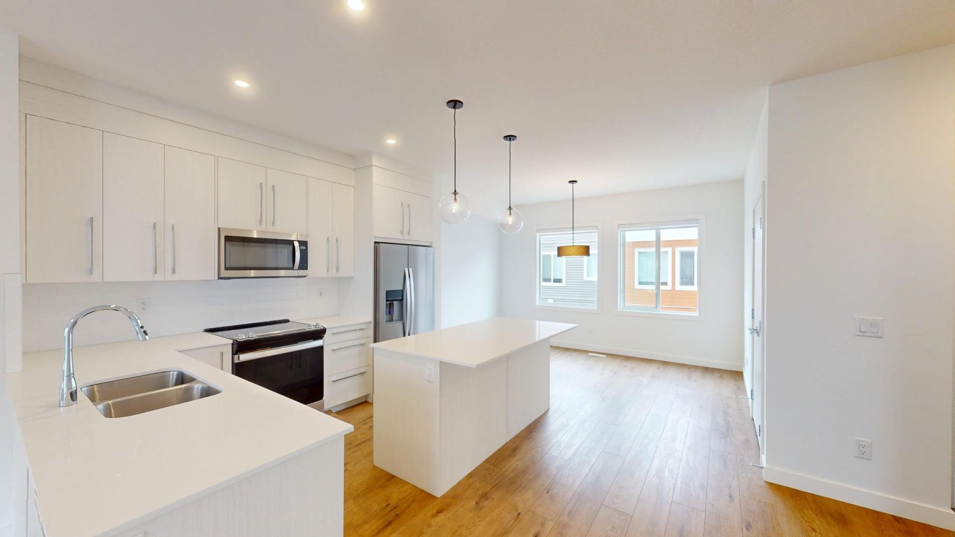 4 Bedroom Townhouse for Rent - 1702-280 Chelsea Rd, Chestermere, AB 3