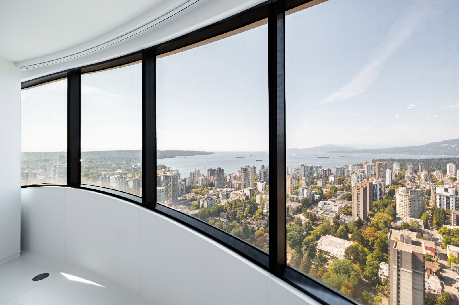 2 Bedroom Apartment for Rent - 1033 Nelson St, Vancouver, BC 5