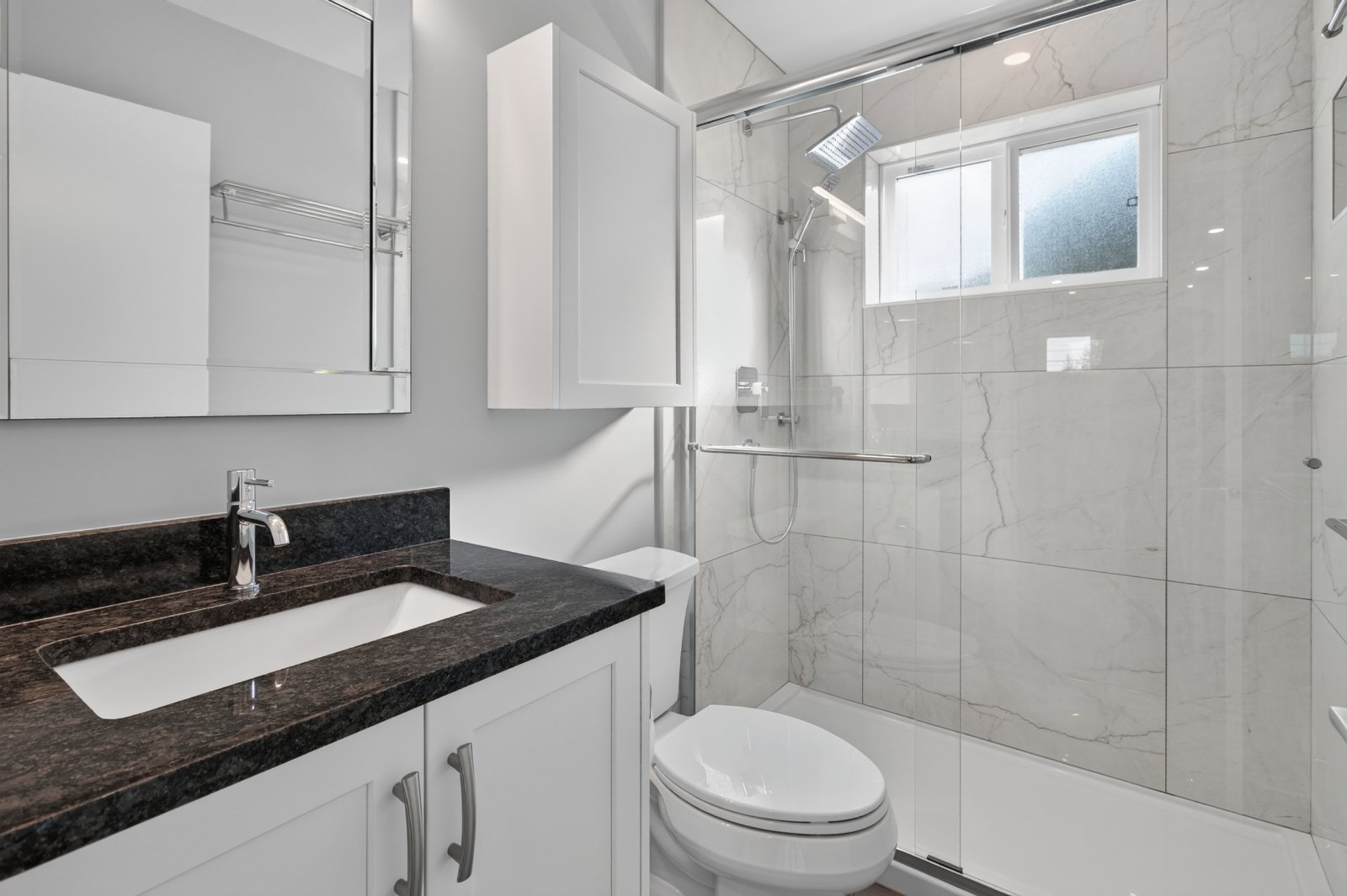 2 Bedroom House for Rent - 7081 Belcarra Dr, Burnaby, BC 4