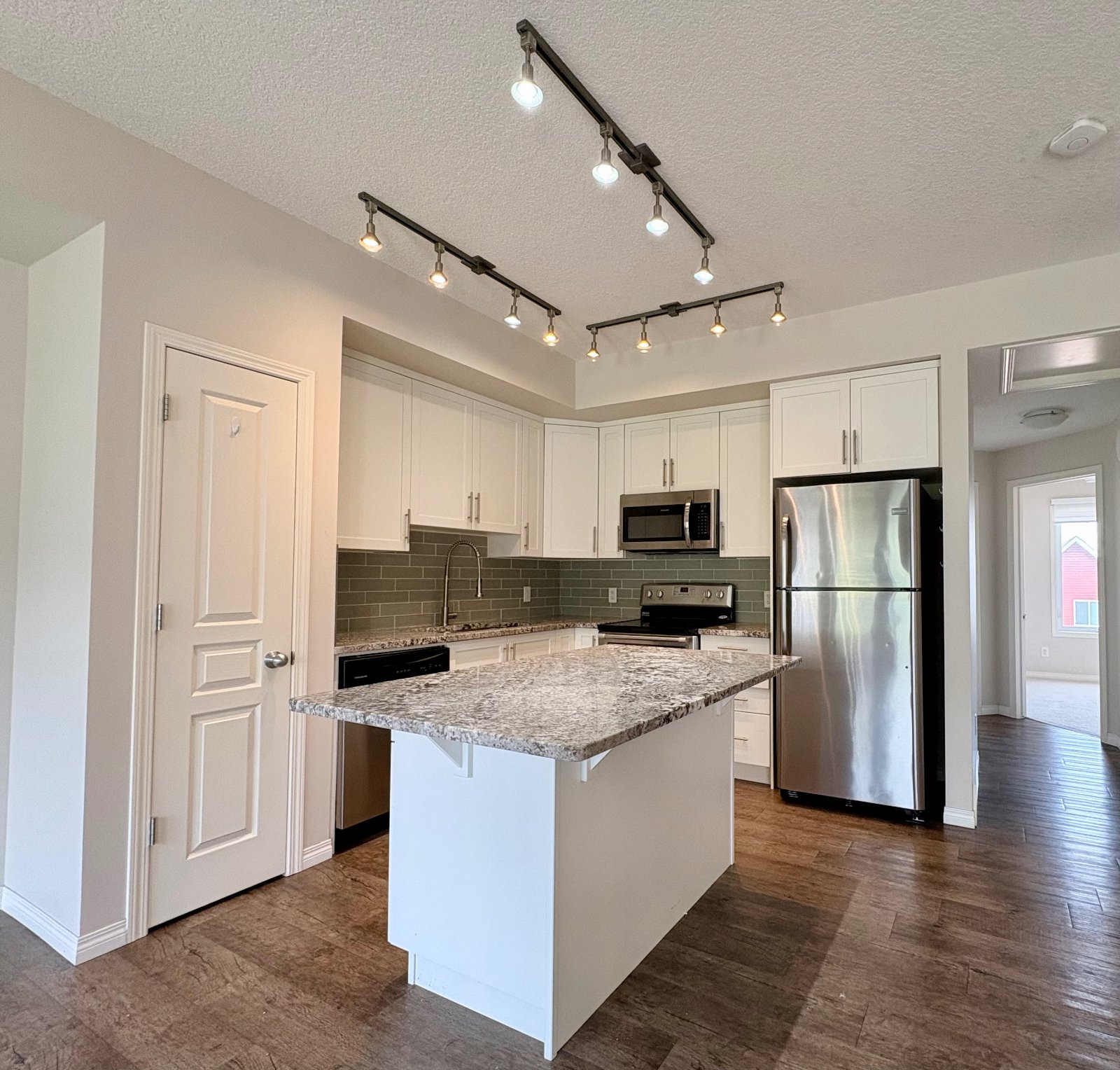 2 Bedroom Townhouse for Rent - 174 Auburn Meadows Walk SE, Calagary, AB 4