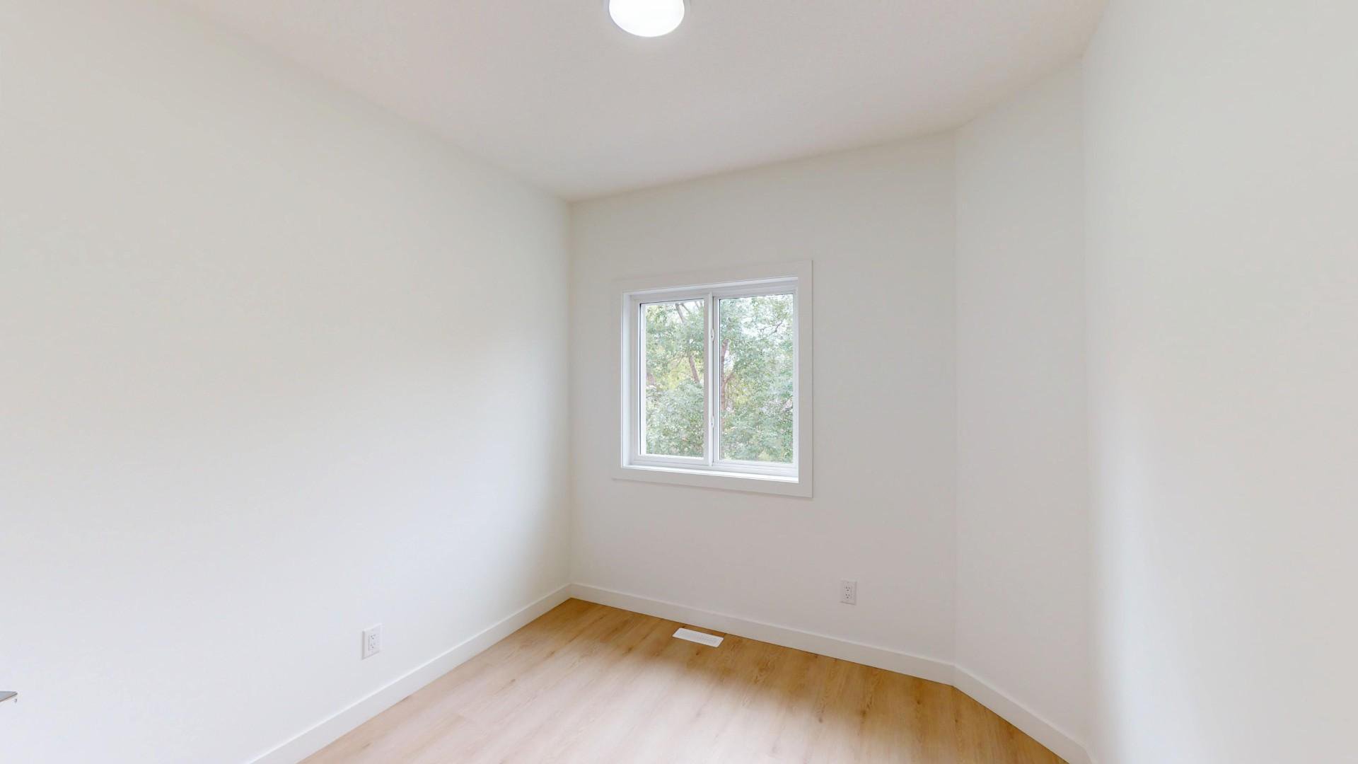 3 Bedroom Apartment for Rent - 10965 MAIN-10965  140 Ave NW, Edmonton, AB 5