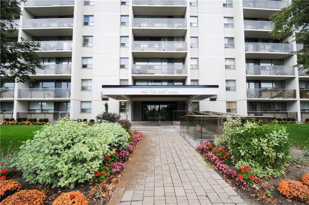 3 Bedroom Apartment for Rent - 340 The East Mall, Toronto, ON 5
