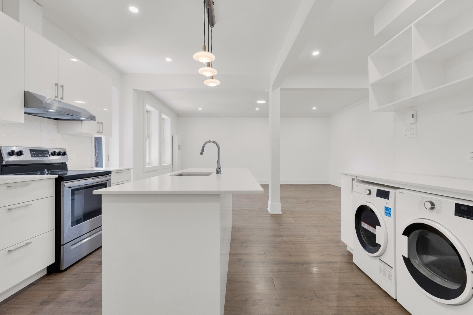 2 Bedroom Apartment for Rent - 5235 Cote St Luc Road, Montreal, QC 3