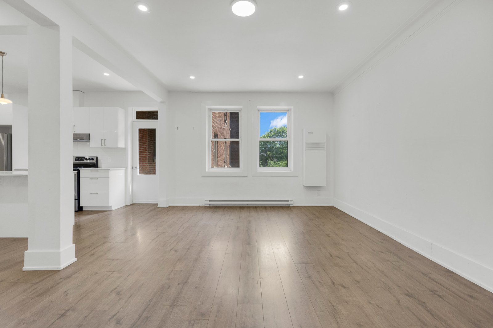2 Bedroom Apartment for Rent - 5235 Cote St Luc Road, Montreal, QC 4