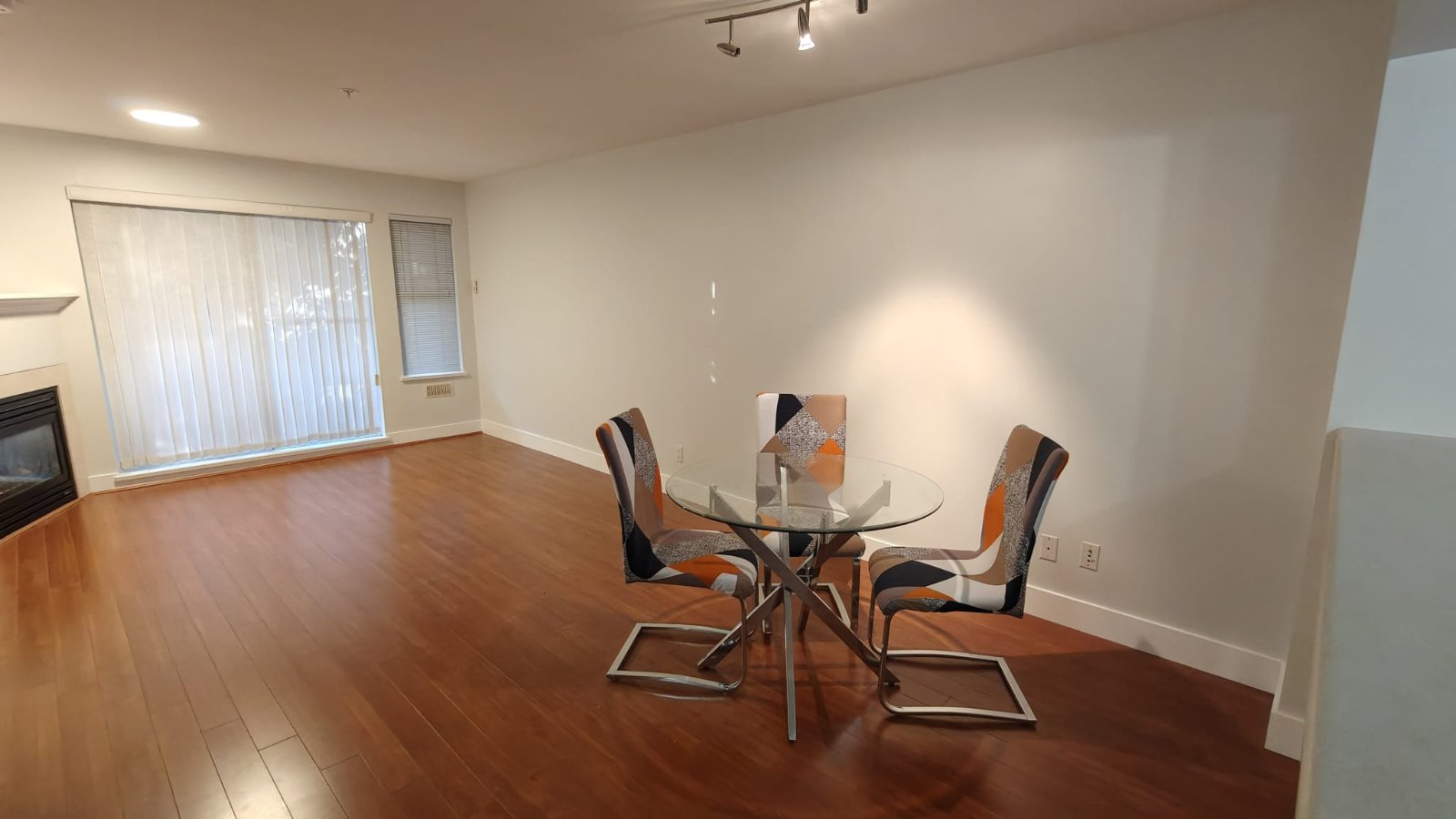 2 Bedroom Apartment for Rent - 995 59th Ave W, Vancouver, BC 3