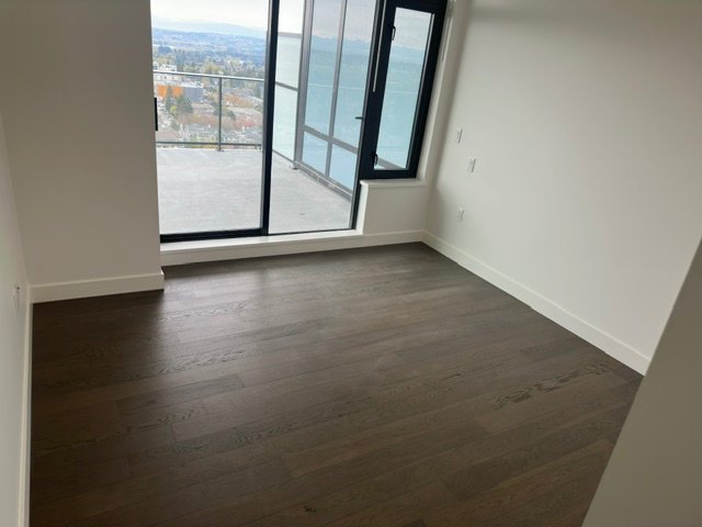 3 Bedroom Apartment for Rent - 1588 Johnston Rd, White Rock, BC 5