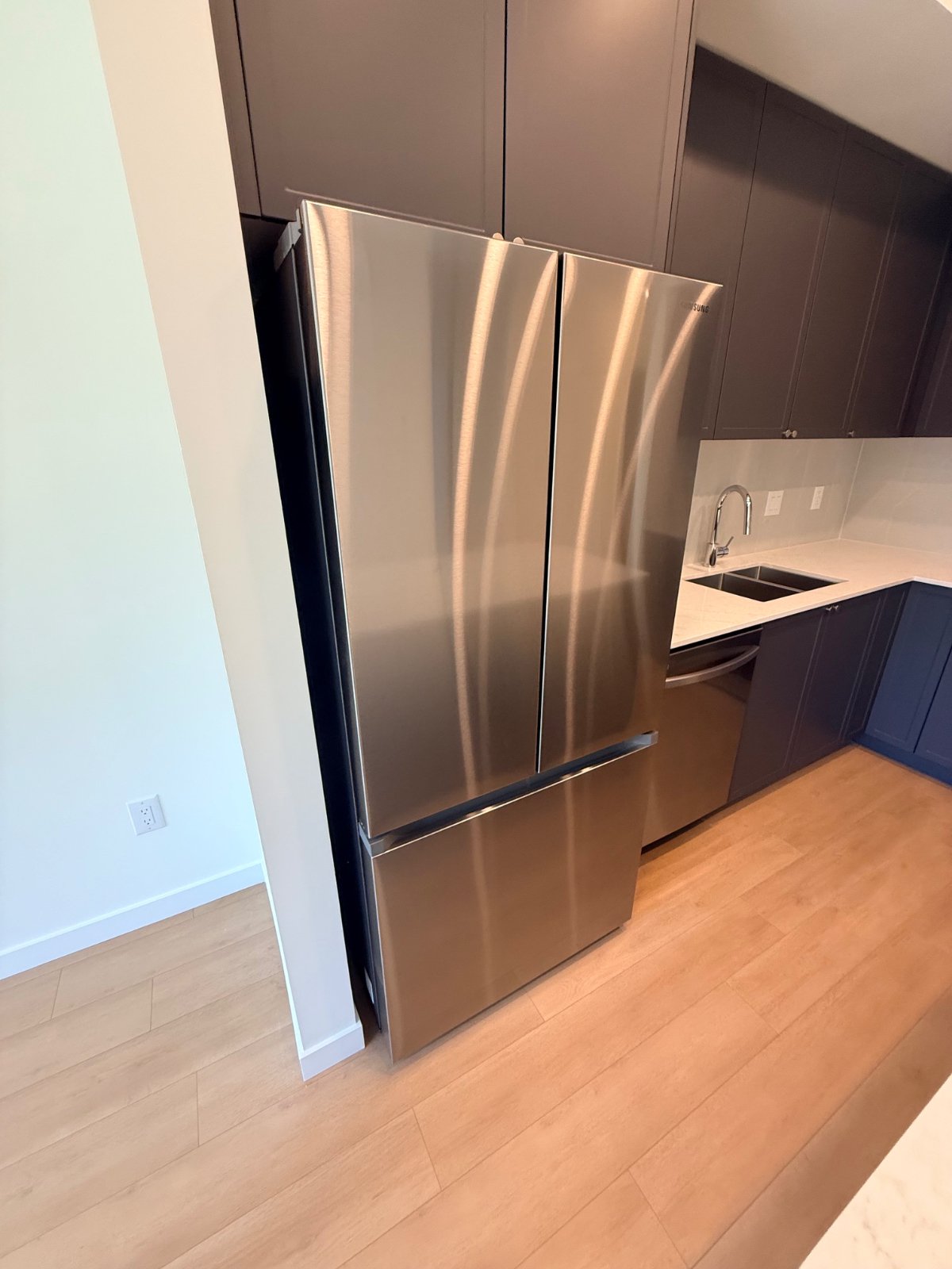 3 Bedroom Apartment for Rent - 15733 85 Ave, Surrey, BC 3