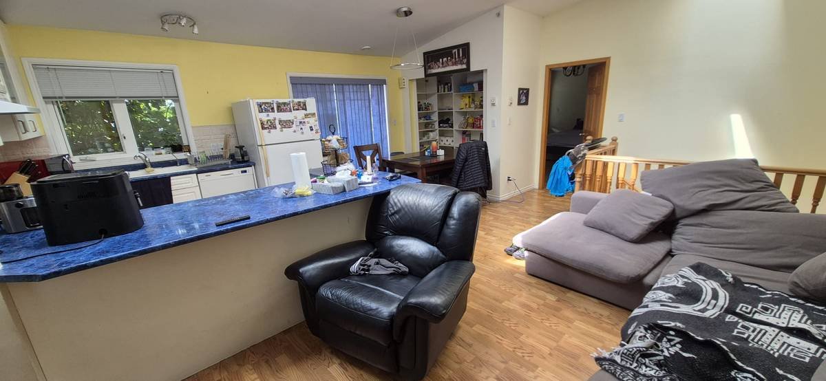 2 Bedroom Private Suite for Rent - 477 1st St E, North Vancouver, BC 3