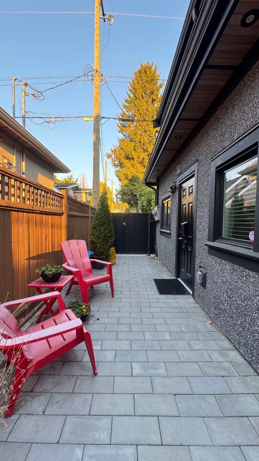 2 Bedroom Laneway Suite for Rent - Dunbar St, Vancouver, BC 3