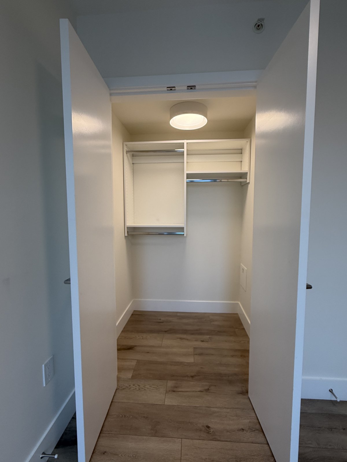Room in Apartment for Rent - 10428 Whalley Blvd, Surrey, BC 3
