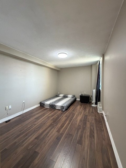 2 Bedroom Apartment for Rent - 15 Torrance Rd, Toronto, ON 3