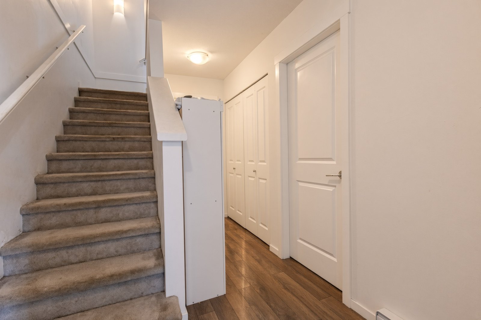 4 Bedroom Townhouse for Rent - 15340 Guildford Dr, Surrey, BC 4