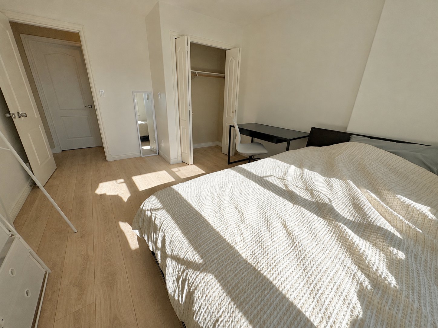 Room in House for Rent - Trafalgar St, Vancouver, BC 5