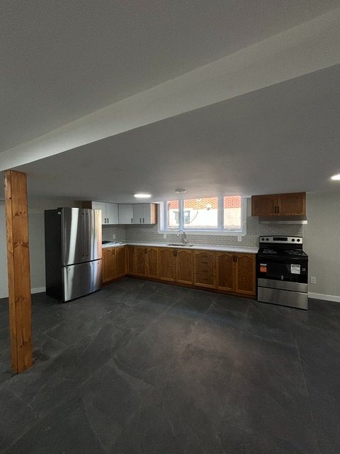 3 Bedroom Apartment for Rent - 2488 Carlsen Ave, Ottawa, ON 4