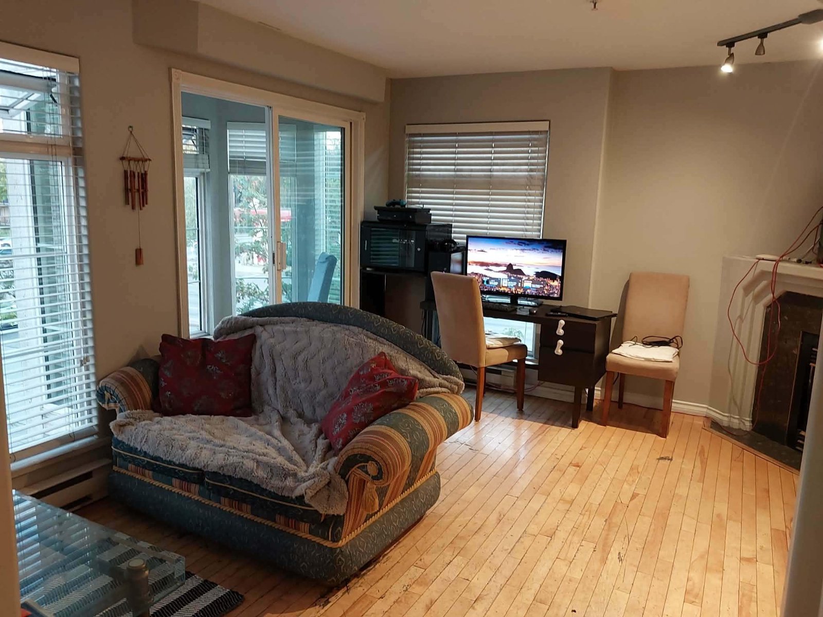 Room in Townhouse for Rent - 1312 E 8th Ave, Vancouver, BC 2