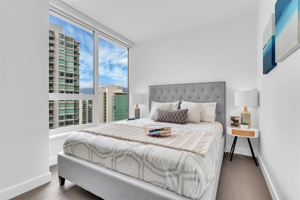3 Bedroom Apartment for Rent - 620 Cardero St, Vancouver, BC 3