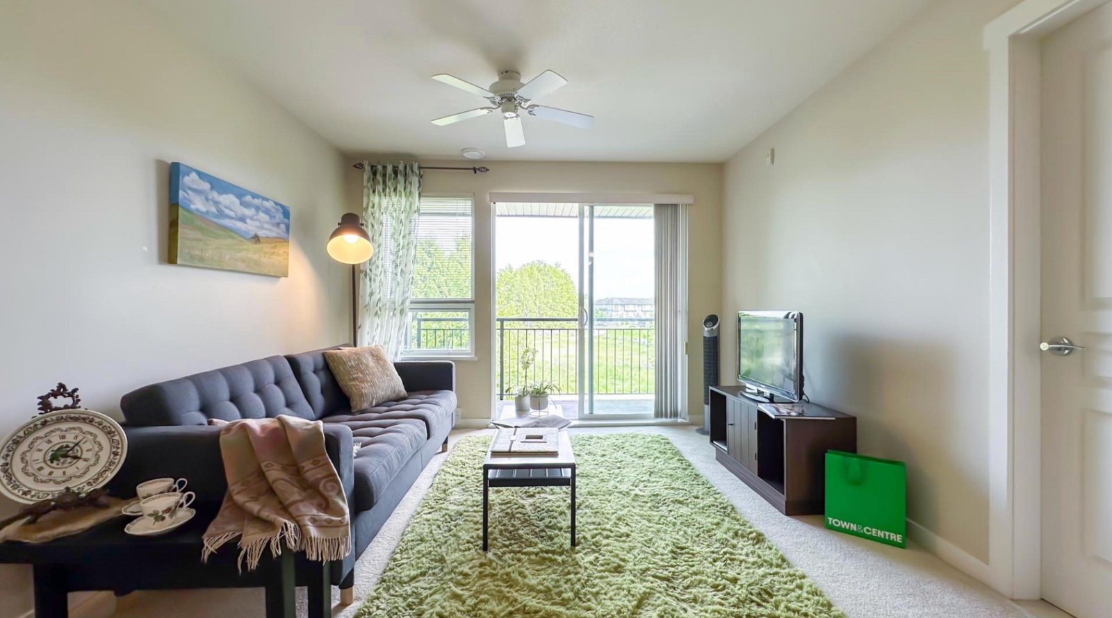 2 Bedroom Apartment for Rent - 9500 Odlin Rd, Richmond, BC 3