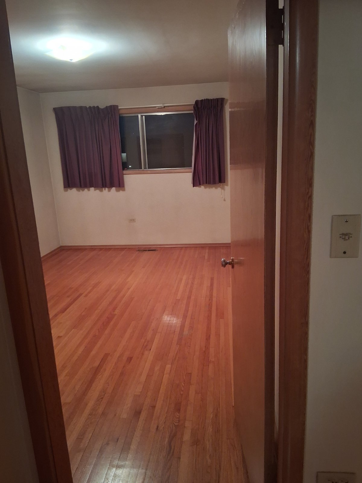 3 Bedroom Private Suite for Rent - 1824 43 St SE, Calgary, AB 4