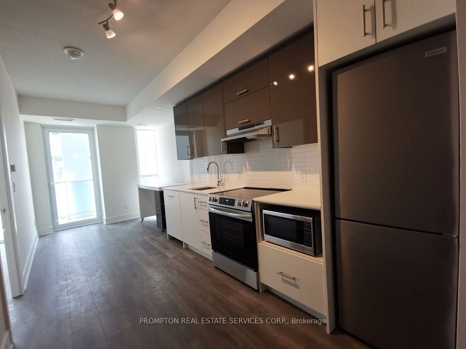 2 Bedroom Apartment for Rent - 188 Fairview Mall Dr, York, ON 5