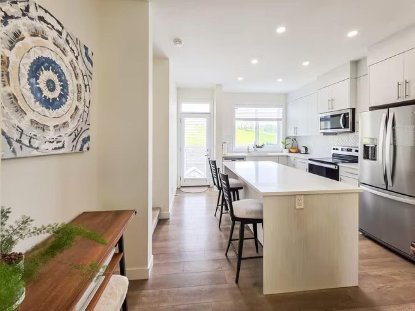 3 Bedroom Townhouse for Rent - 206 Sage Meadows Gdns Nw, Calgary, AB 3