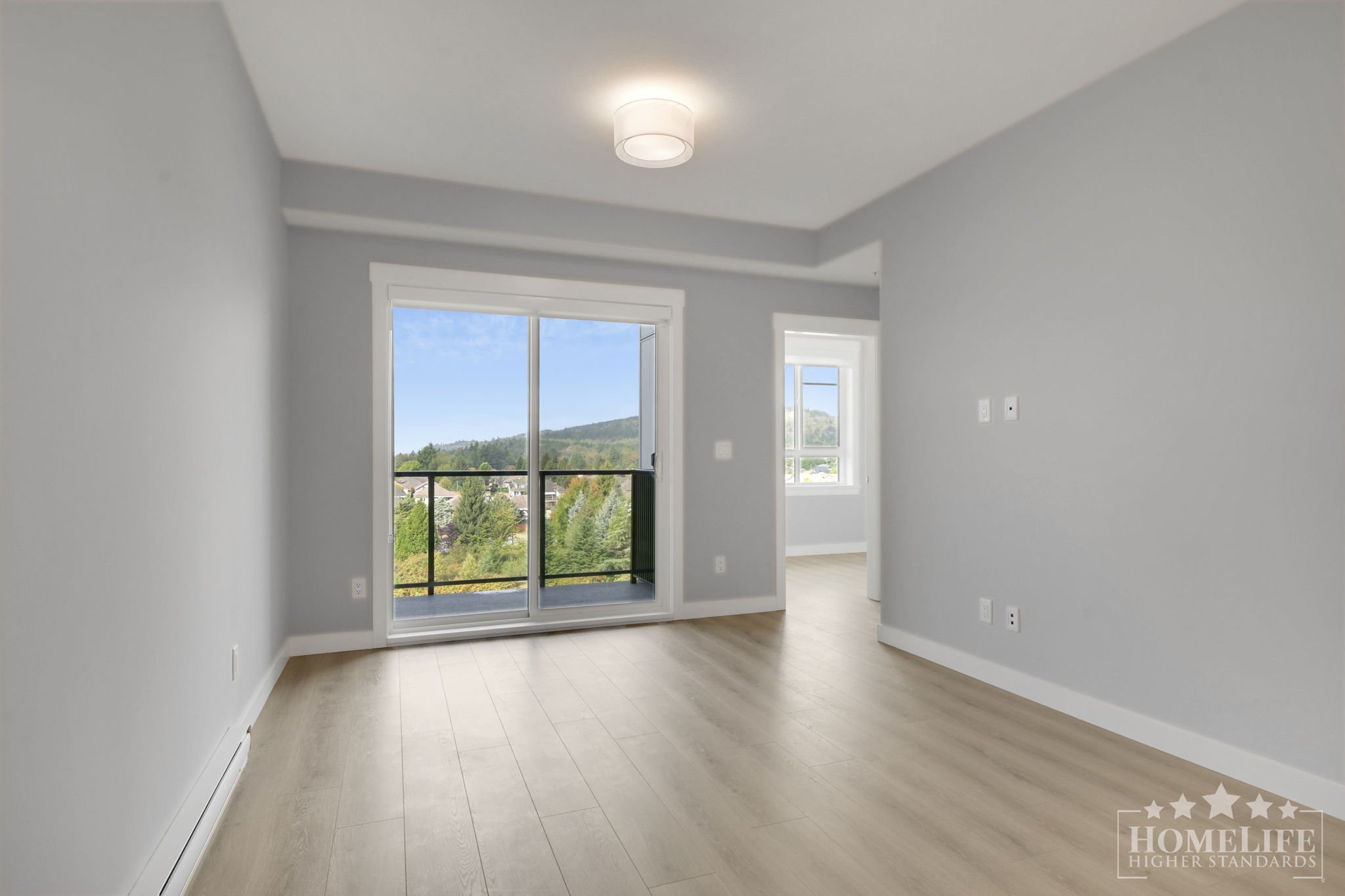 2 Bedroom Apartment for Rent - 8423 Cedar St, Mission, BC 5