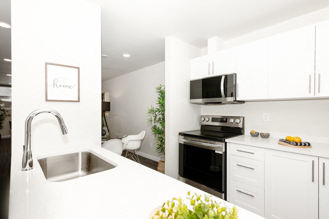 3 Bedroom Apartment for Rent - 1200 – 1220 Molson Street & 21 Antrim Road, Winnipeg, MB 5