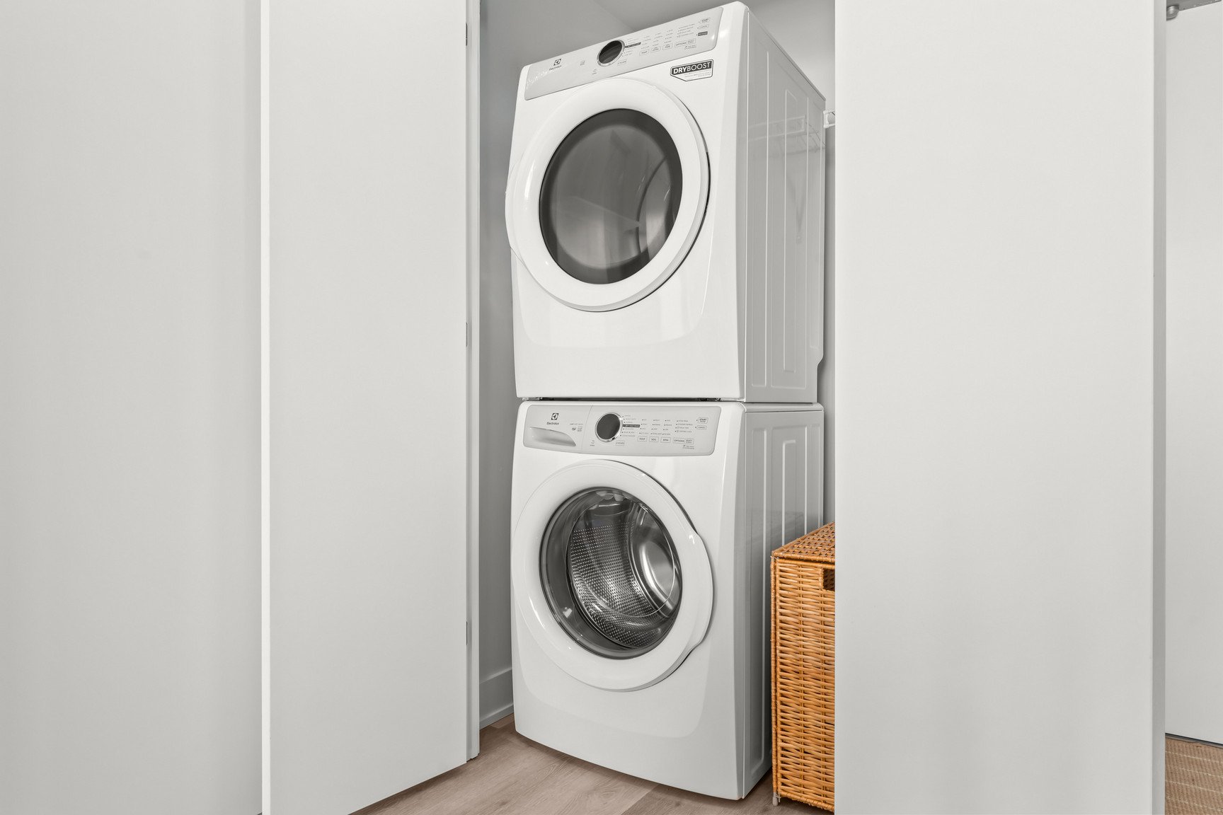 2 Bedroom Apartment for Rent - 500 Upper Wellington Street, Hamilton, ON 4