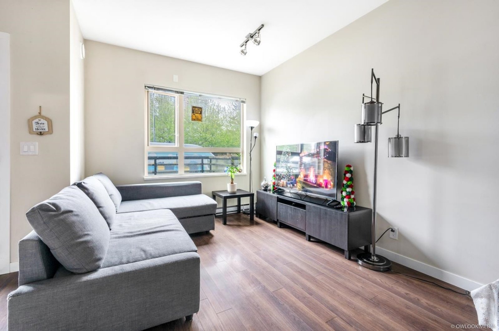 2 Bedroom Townhouse for Rent - 13228 Old Yale Rd, Surrey, BC 3