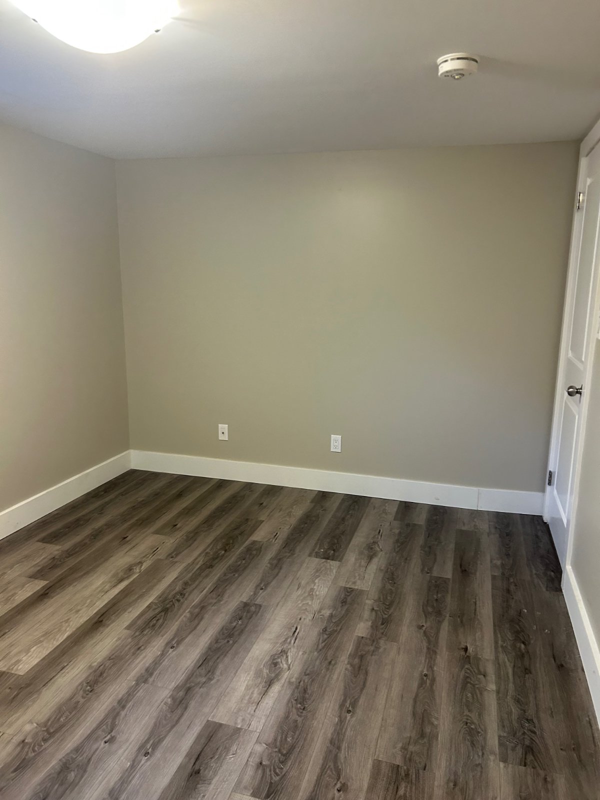 Room in House for Rent - 492 Castlegrove Blvd, London, ON 4