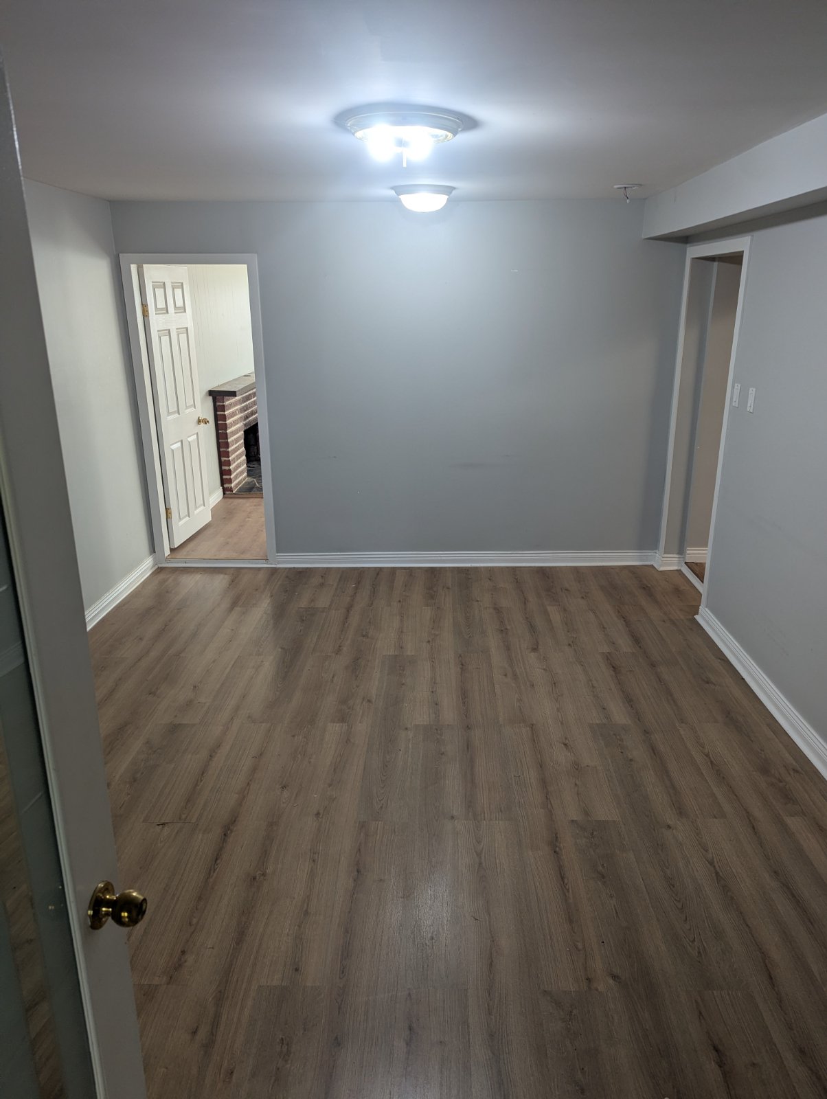 2 Bedroom Private Suite for Rent - Moss St, Vancouver, BC 5