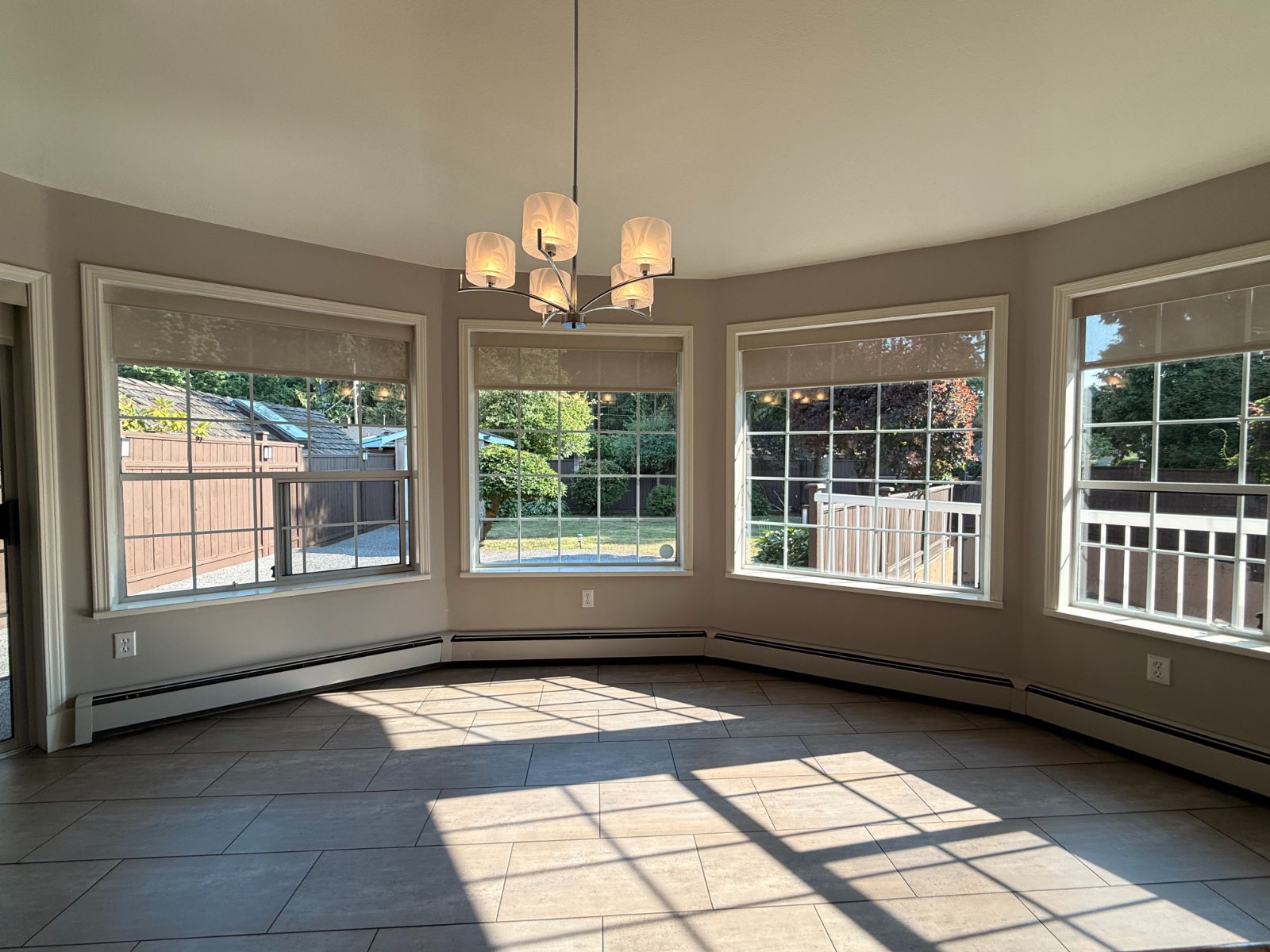 6 Bedroom House for Rent - 806 Sprice Ave, Coquitlam, BC 3