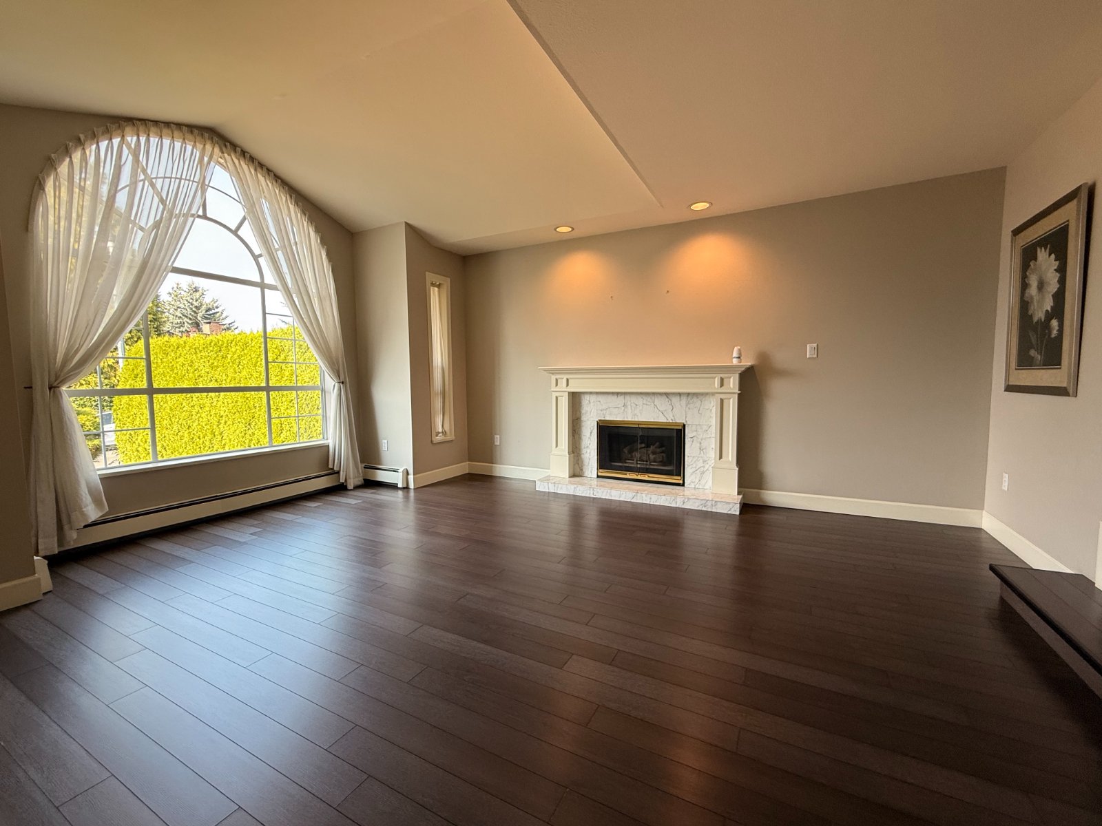 6 Bedroom House for Rent - 806 Sprice Ave, Coquitlam, BC 4