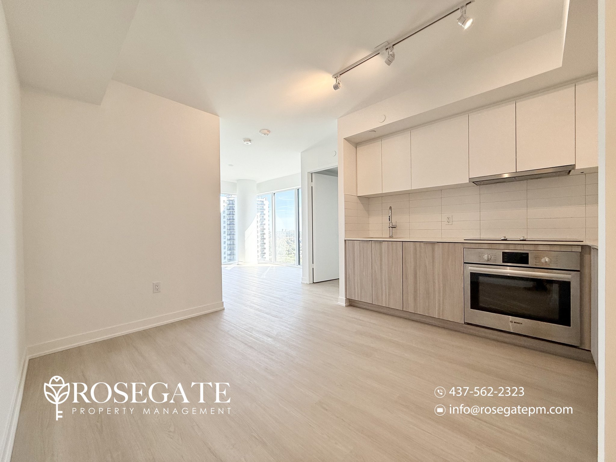 2 Bedroom Apartment for Rent - 15 David Salomon Drive, Toronto, ON 4