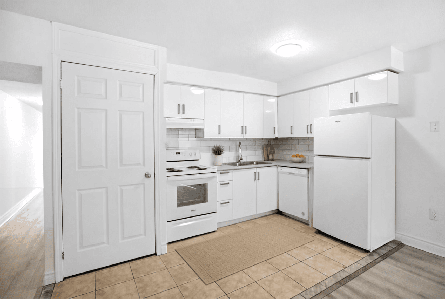 2 Bedroom Apartment for Rent - 1155-1199 Lansdowne Avenue, Toronto, ON 4