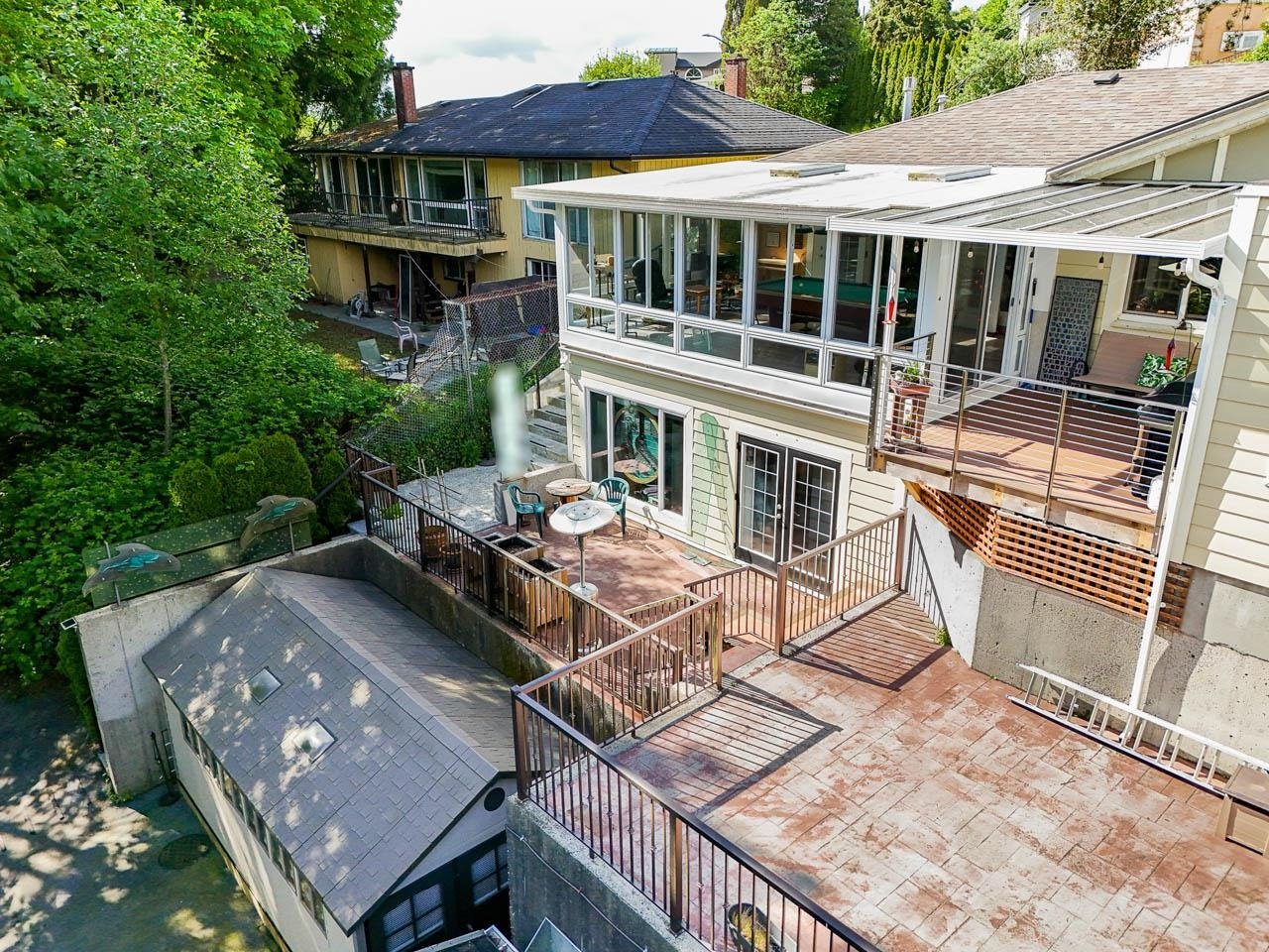 4 Bedroom House for Rent - Highfield Dr, Burnaby, BC 4
