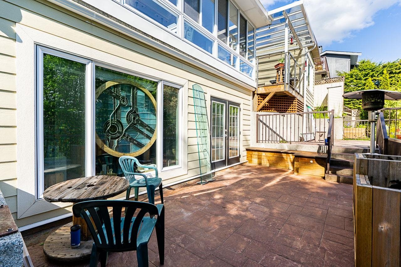4 Bedroom House for Rent - Highfield Dr, Burnaby, BC 5